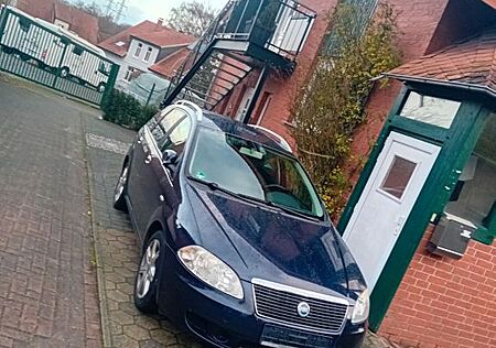 Fiat Croma 2.4 Multijet 20V Automatik Emotion Emotion