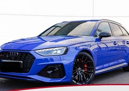 Audi RS4 2.9 TFSI quattro - Garantie / Finanzierung