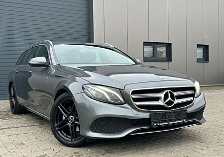 Mercedes-Benz E 220 d T AMG PAKET LED NAVI 9G-TRONIC KAMERA 18