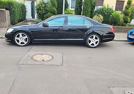 Mercedes-Benz S 250 LANG*PANO*MASSAG....