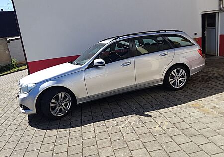 Mercedes-Benz C 220 CDI T -