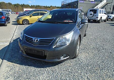 Toyota Avensis Kombi Executive