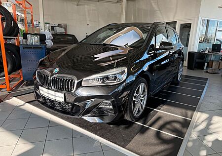 BMW 218i ACTIVE TOURER/M-PAKET/NAVI/ALCANTARA/18"