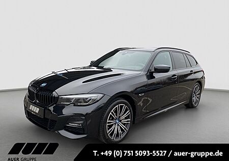 BMW 330e Touring (M-Sport Navi AHK HUD WLAN)
