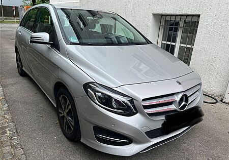Mercedes-Benz B 200 Gepflegte B-Klasse sucht neuen Besitzer
