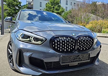 BMW M135iX HUD KAM PANORAMA ASSISTENT KOMFORT LED