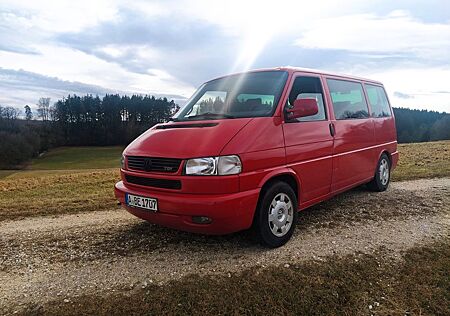 VW T4 Caravelle Volkswagen 2.5 TDI 75kW Standard