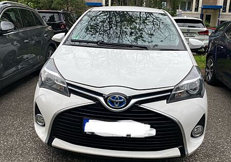 Toyota Yaris Hybrid Comfort gut geflegt