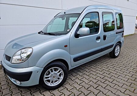 Renault Kangoo 1 Hand Scheckheft bei TÜV Kupplung Neu
