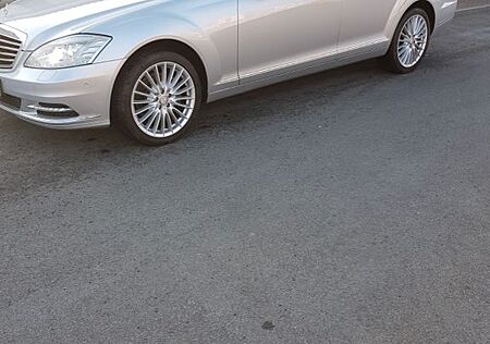 Mercedes-Benz S 350 BlueTEC 4MATIC -
