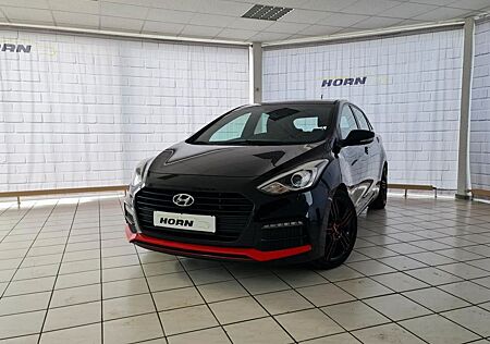 Hyundai i30 Turbo, unfallfrei, Kamera, Navi, LMF