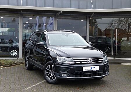 VW Tiguan Allspace Volkswagen TSI Aut. 7Sitzer App PDC Tempo S