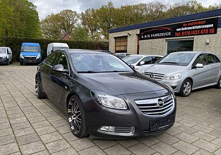 Opel Insignia 2.8 V6 Turbo 4x4 SHZ, Bluetooth, Isofix