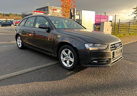 Audi A4 Avant Ambition