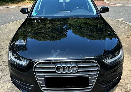 Audi A4 2.0 TDI multitr. Attract. Avant / TÜV NEU