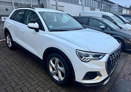 Audi Q3 35 TDI S tronic advanced / Fahrschule