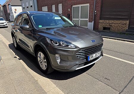 Ford Kuga 2.5 Duratec PHEV Titanium CVT Titanium