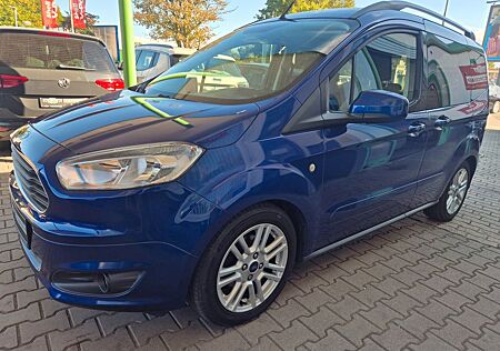 Ford Tourneo Courier Titanium-Navi Euro6