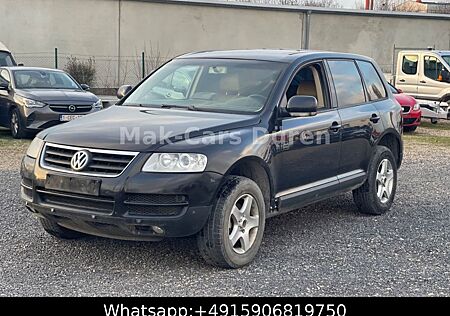 VW Touareg Volkswagen R5 TDI / SHZG / LEDER / TEMPO /