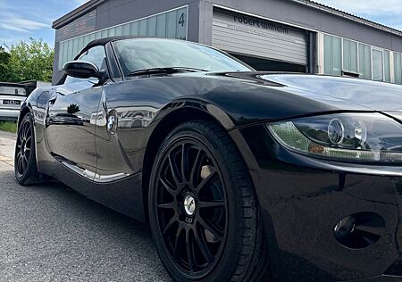 BMW Z4 2.2i -