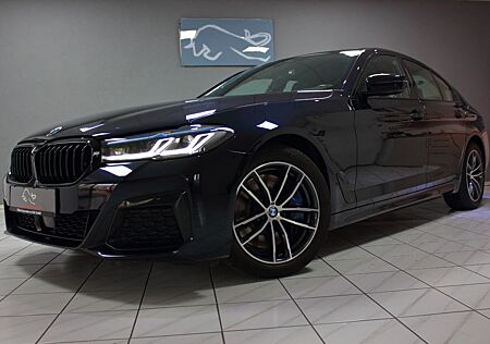BMW 540dA Limo xDrive~M-SPORTPAKET+UNFALLFREI+DEUTS