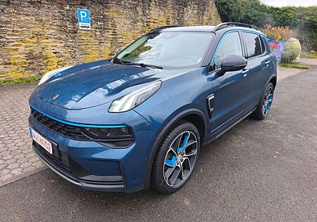 Lynk&Co 01 1.5 192KW PHEV DCT, Panoramadach, Navi