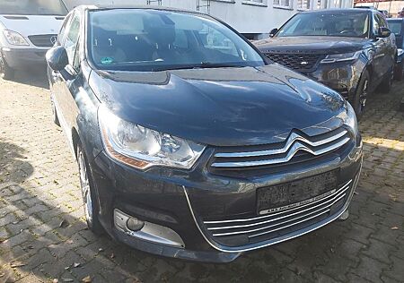 Citroën C4 Lim. Selection 1.6HDI