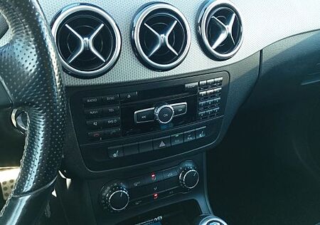 Mercedes-Benz B 180 CDI BlueEFFICIENCY -