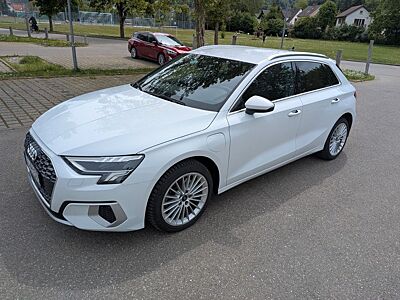 Audi A3 40 TFSI e S tronic advanced Sportback adv...