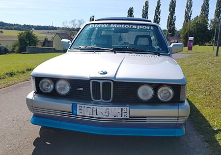 BMW 323i Zender E21 6Zylinder