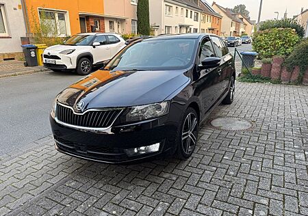 Skoda Rapid 1.6 TDI Emotion Plus Spaceback