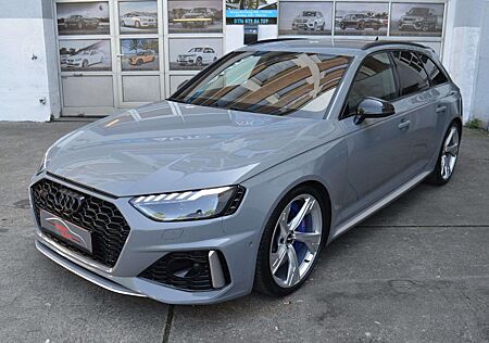 Audi RS4 2.9 TFSI quattro*Navi*Leder*Rückfahrkamera*