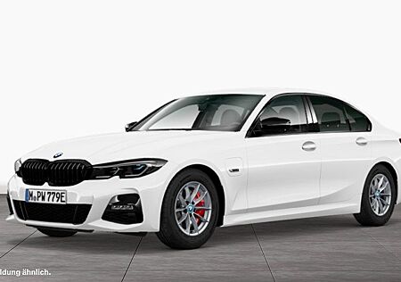 BMW 330e Limousine M Sport Harman/K LiveCockpitProf