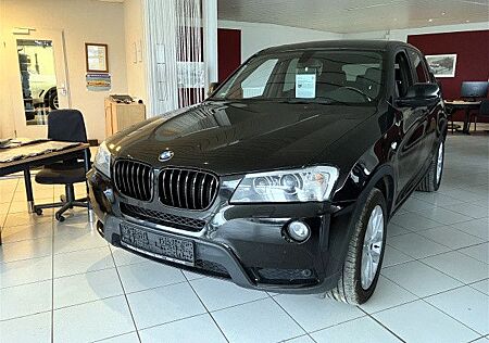 BMW X3 X3xDrive20dA/Panorama/WR/Xenon/Navi/AHK/S-Heft