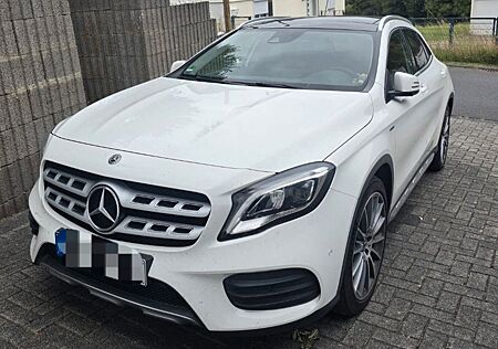Mercedes-Benz GLA 200 d DCT /Pano/19"/AHK/AMG/ Edition/LED