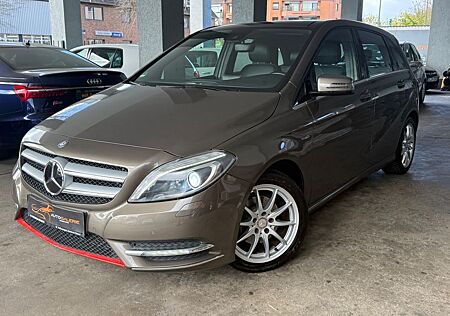 Mercedes-Benz B 180 *PANO*MEMORY*AUTOMATIK*SHZ*GARANTIE*