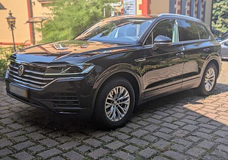 VW Touareg Volkswagen 3.0 V6 TDI 170kW 4MOTION Tiptronic -