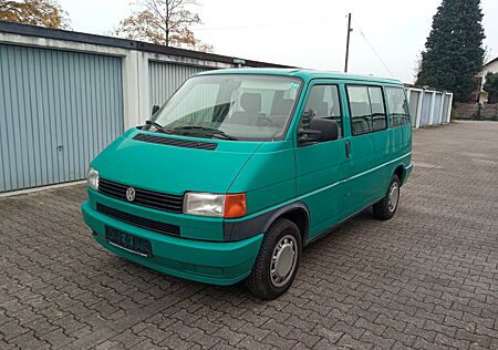 VW T4 Caravelle Volkswagen 2.5 GL 8-Sitser