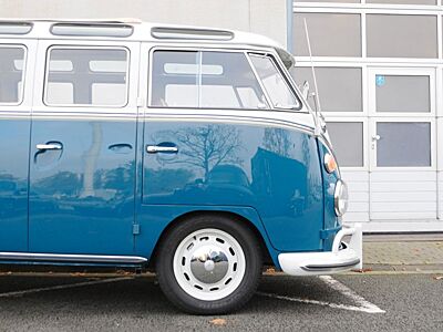Volkswagen T1 orig. Samba (Kein Brasil) / in D restauriert