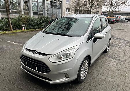 Ford B-Max Titanium