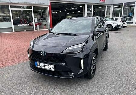 Toyota Yaris Cross Hybrid FWD Team Deutschland
