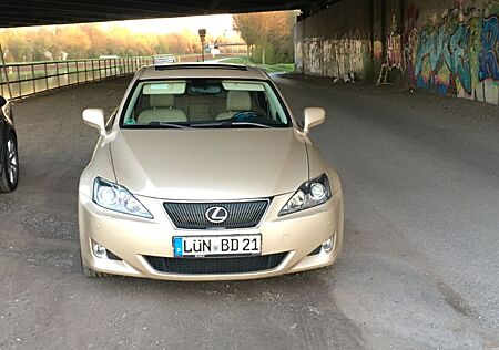 Lexus IS 250 250 -