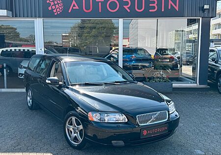 Volvo V70 Kombi 2.4 Edition Comfort TEMPO/LEDER/PDC