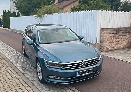 VW Passat Variant Volkswagen 2.0 TDI SCR DSG 4MOT Highline...