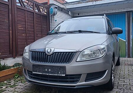 Skoda Roomster 1.2l TSI Active Active