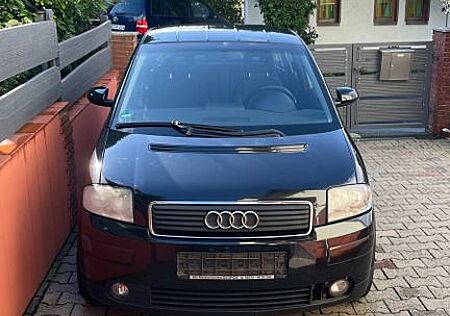 Audi A2 1.4 - 55kw 5-Gang I S-Line Ausstattung