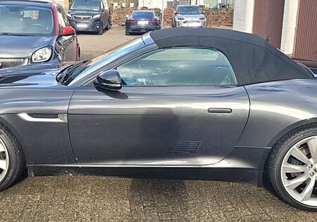 Jaguar F-Type Cabrio 3L V6 Kompressor 381 PS