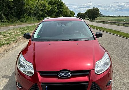 Ford Focus 2,0TDCi 120kW DPF Titanium siTurnier Tit..