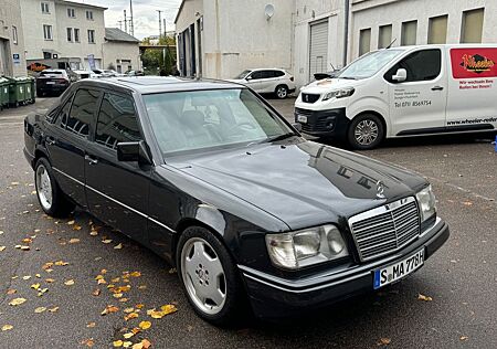 Mercedes-Benz 320 gebraucht kaufen Mercedes-Benz 320 W124 Limo top Ausstattung