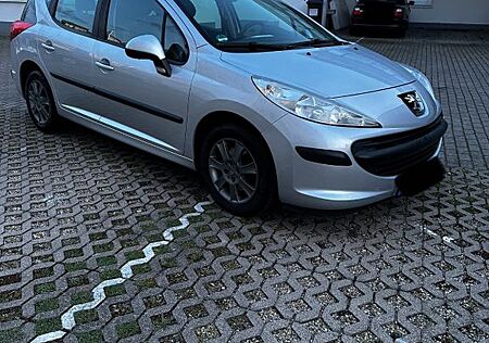 Peugeot 207 SW Filou 95 VTi Filou